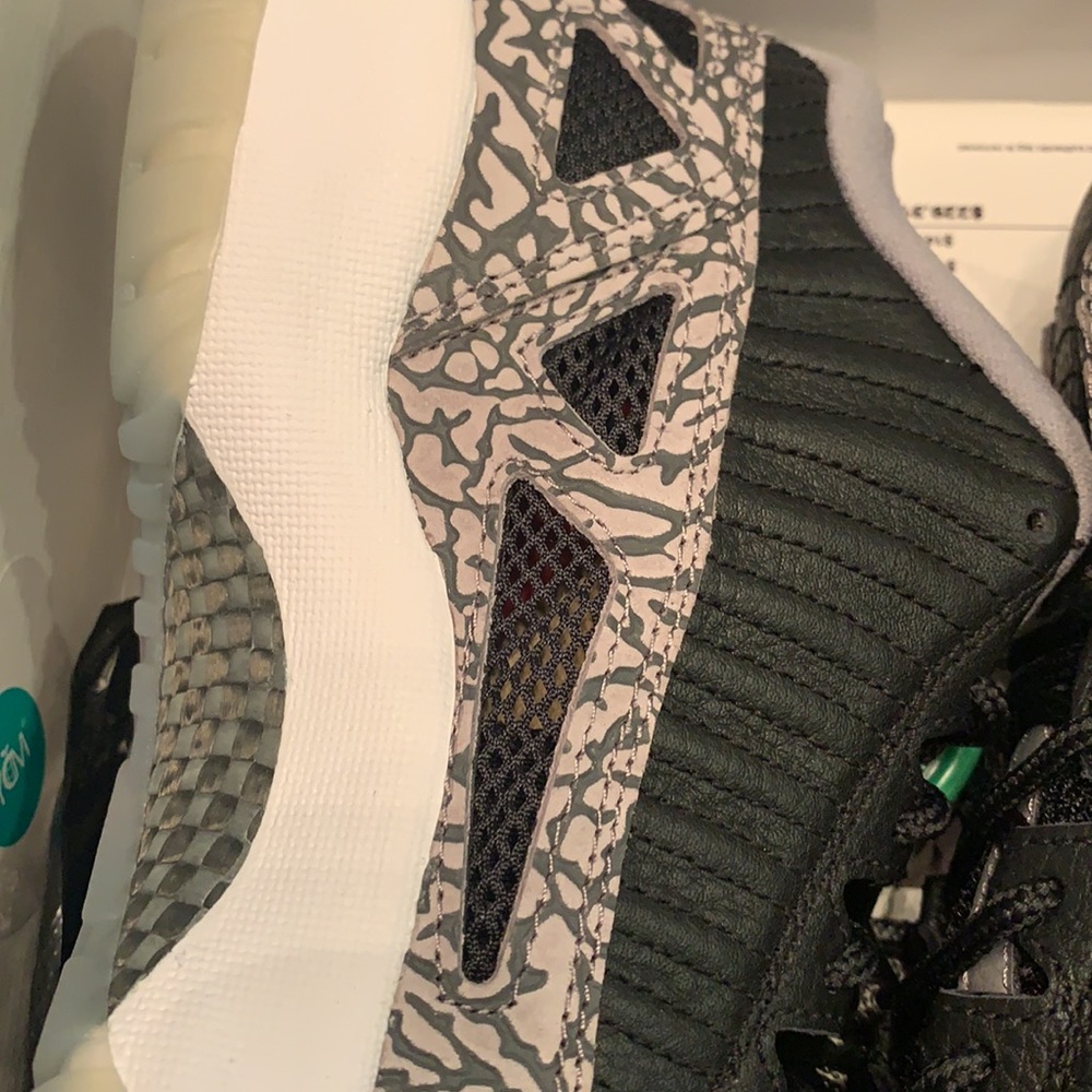 📌 Brand New Men’s Size 9 Jordan low IE - Picture 14 of 14